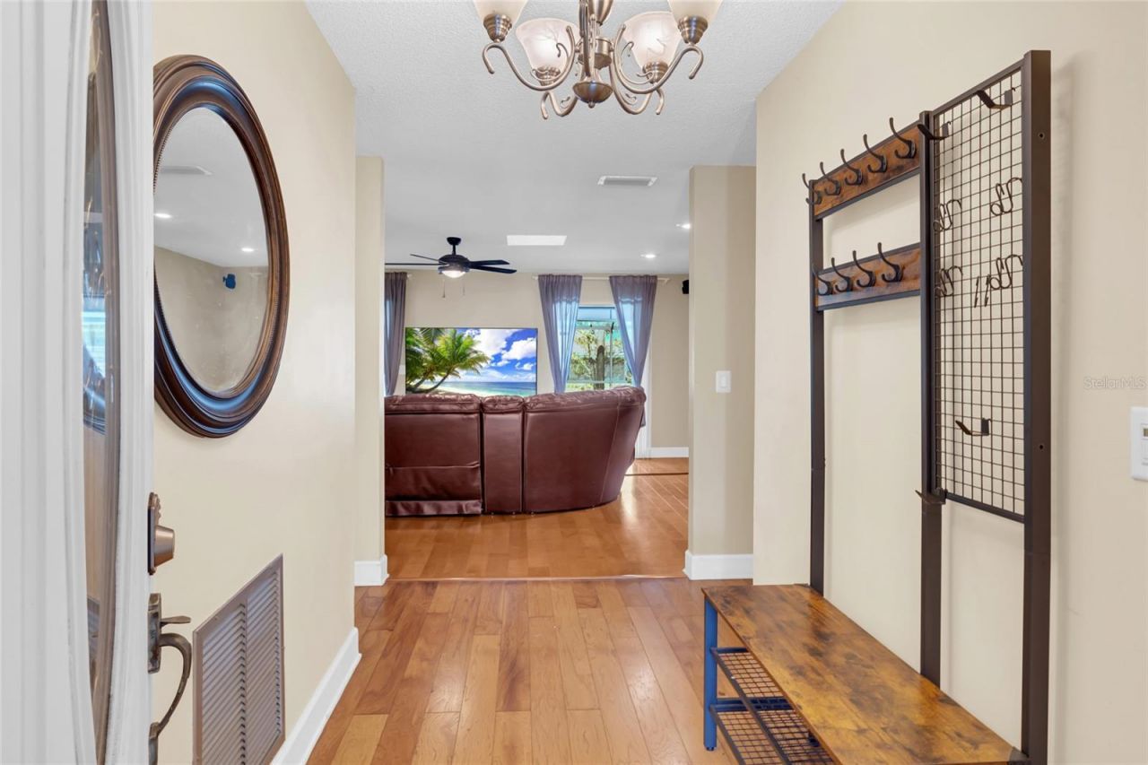 8345 Brandeis Court, Sarasota, FL 34243 Photo