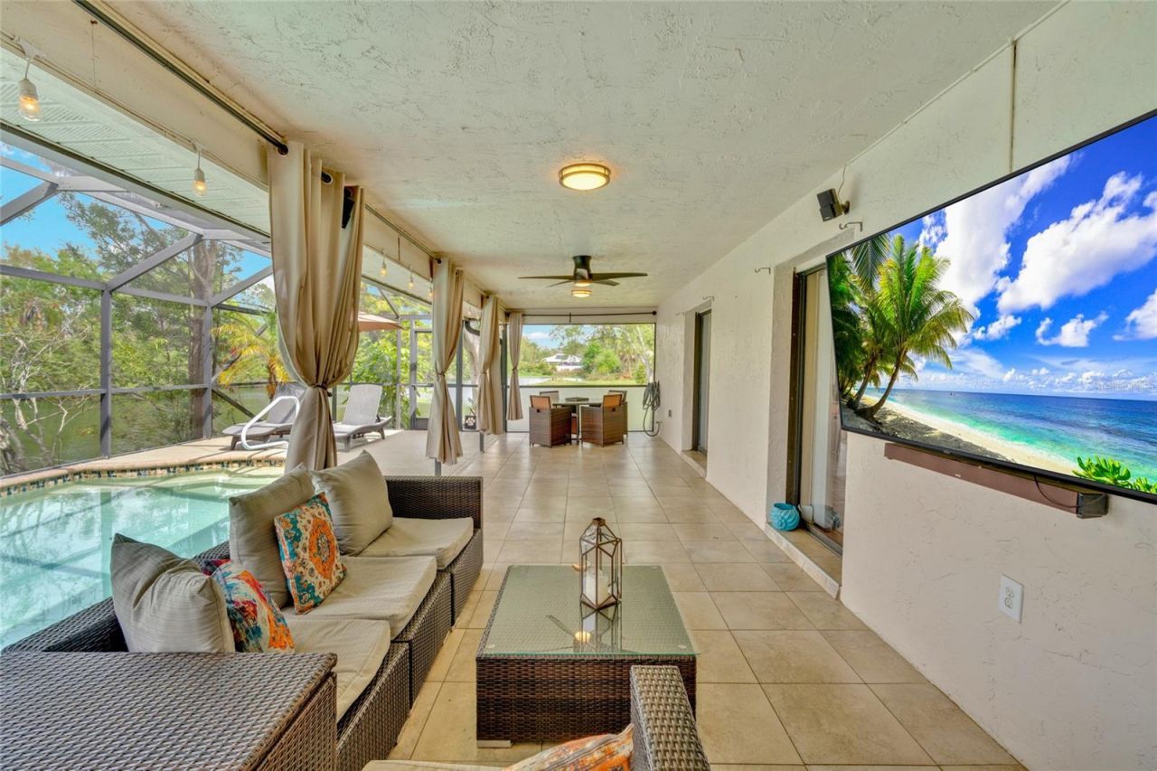 8345 Brandeis Court, Sarasota, FL 34243 Photo