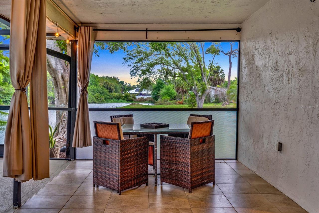 8345 Brandeis Court, Sarasota, FL 34243 Photo