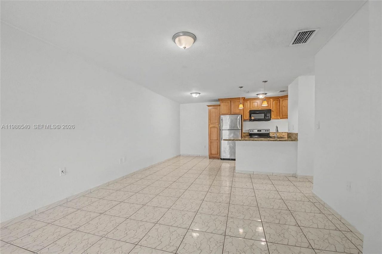 15619 SW 73rd Cir Ter , Unit 10-4, Miami, FL 33193 Photo