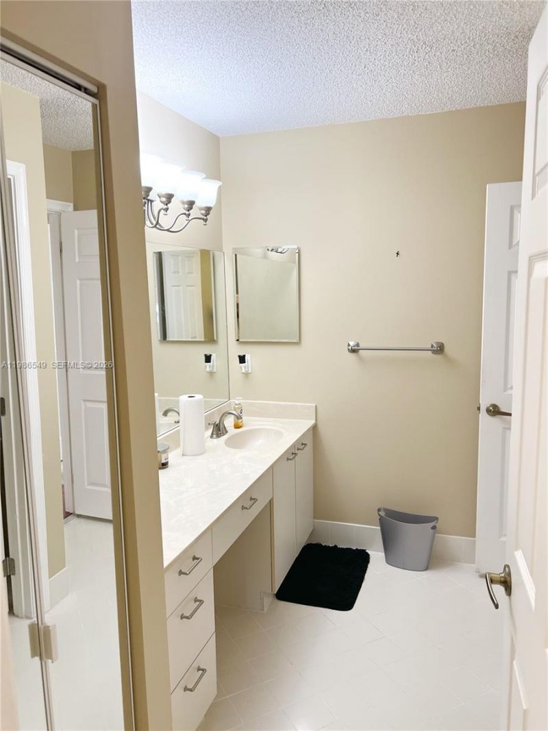 15973 NW 16th Ct, Pembroke Pines, FL 33028 Photo