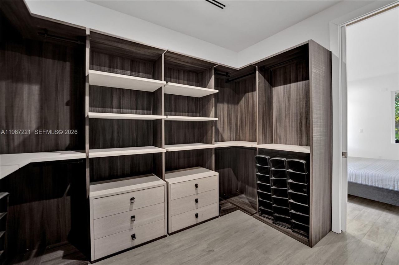 3465 SW 3rd Ave , Miami, FL 33145 Photo