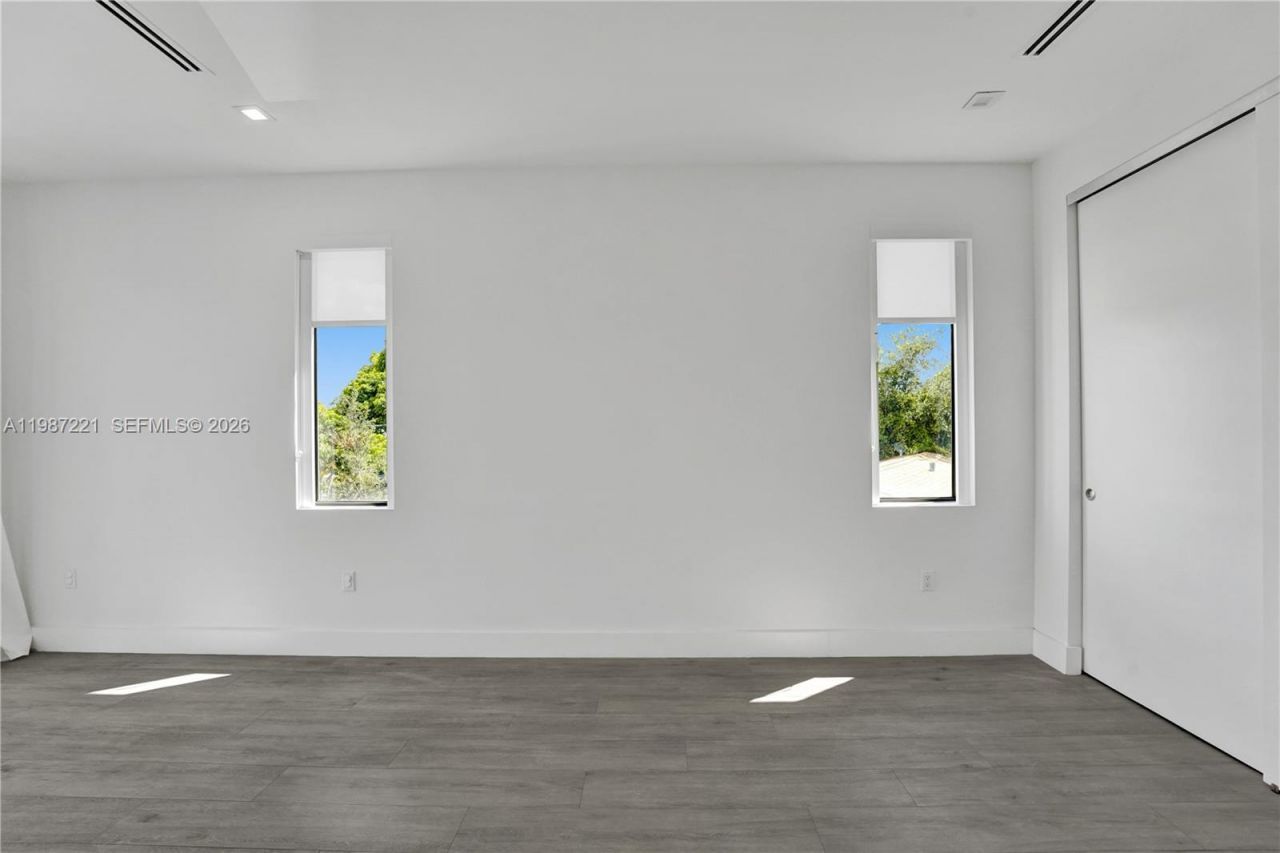 3465 SW 3rd Ave , Miami, FL 33145 Photo