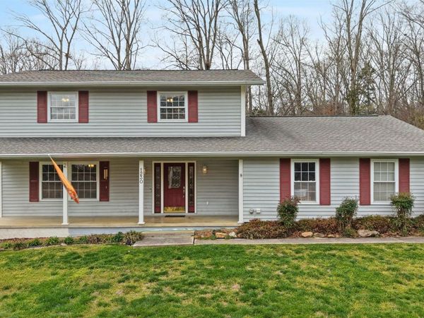 1230 Live Oak Circle, Knoxville, TN 37932