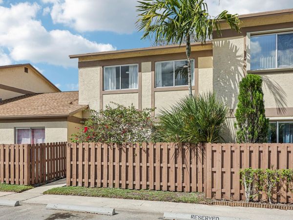 10625 NW 30th Place, Unit #5, Sunrise, FL 33322