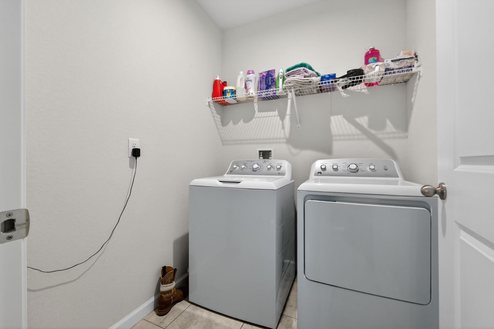 177 Dabou Loop, Belle Glade, FL 33430 Photo