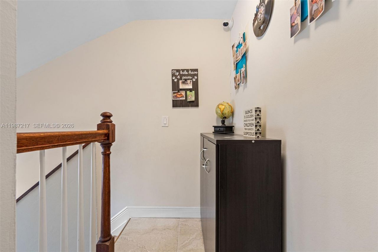 9746 NW 4th Ln, Unit 9746, Miami, FL 33172 Photo