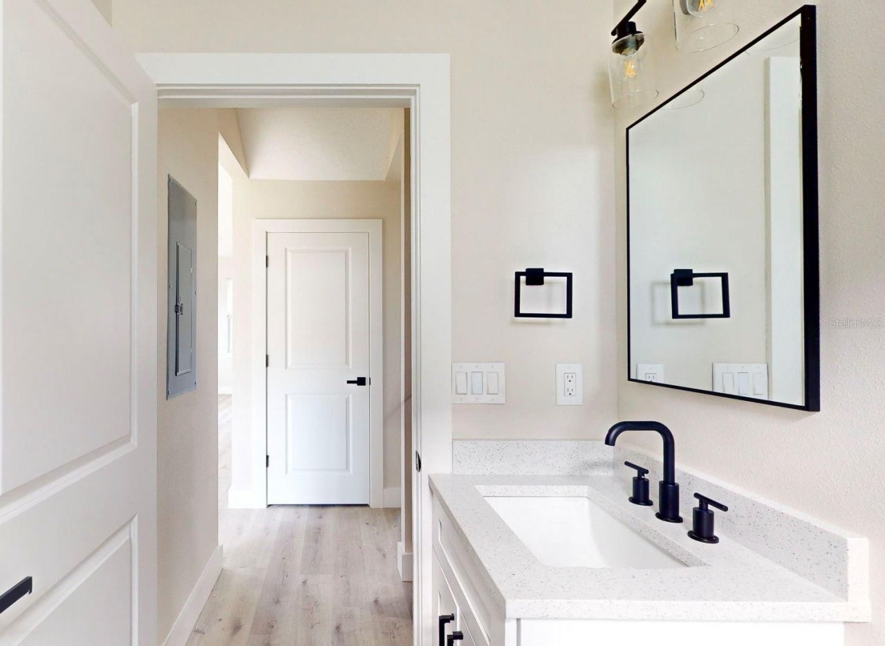 5112 3rd Avenue N, Saint Petersburg, FL 33710 Photo