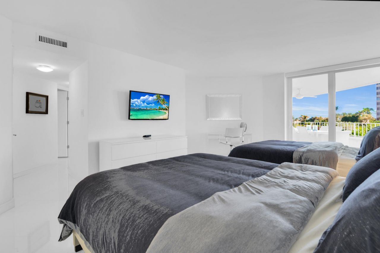 550 S Ocean Boulevard, Unit 305, Boca Raton, FL 33432 Photo