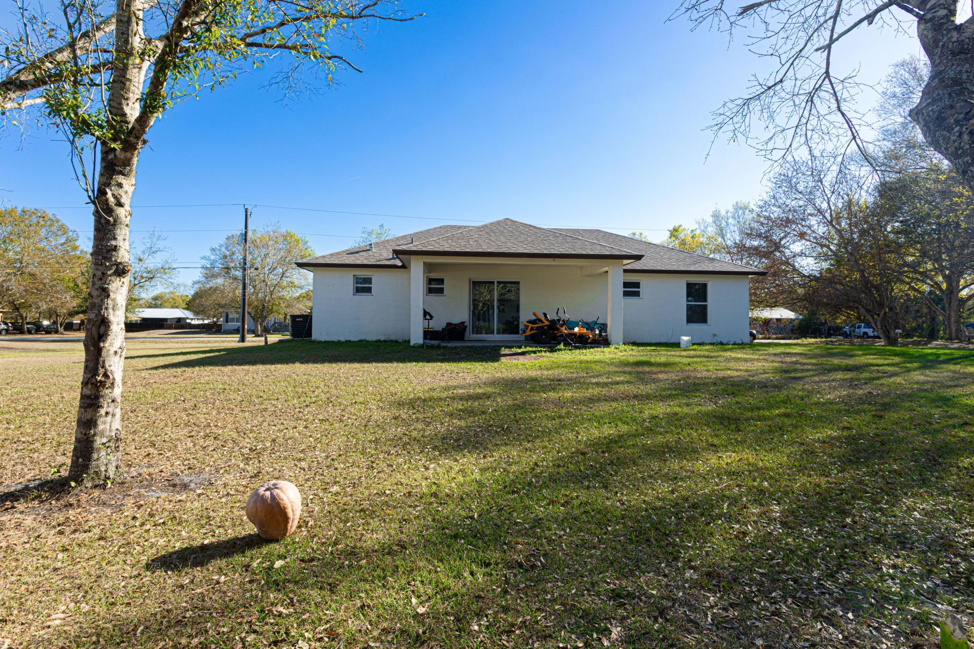 7757 NW 82nd Court, Okeechobee, FL 34972 Photo