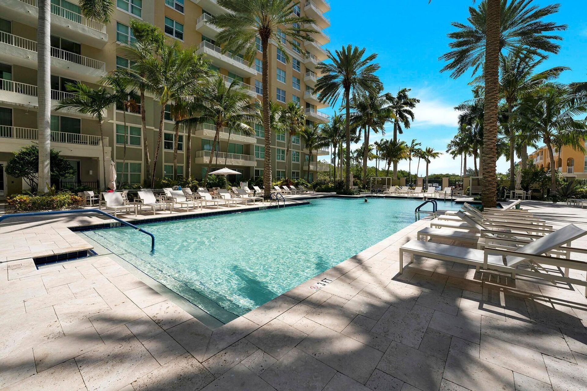 100 NE 6th Street, Unit 203, Boynton Beach, FL 33435 Photo