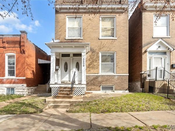 3209 Taft Avenue, St Louis, MO 63111