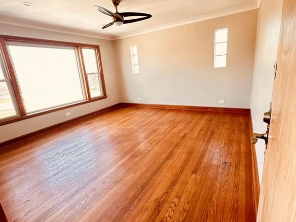 2823 W 71st Street, Chicago, IL 60629