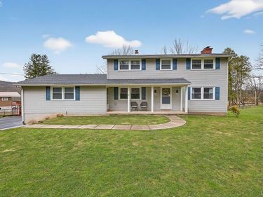 2541 Lyons Road, Camillus, NY 13031