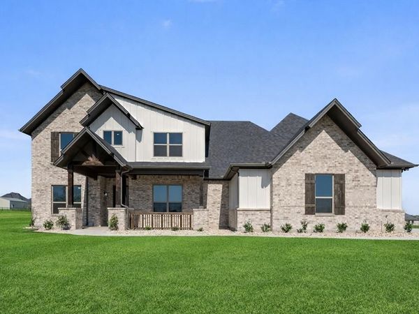 441 Paradise Ridge Drive, Waxahachie, TX 75167