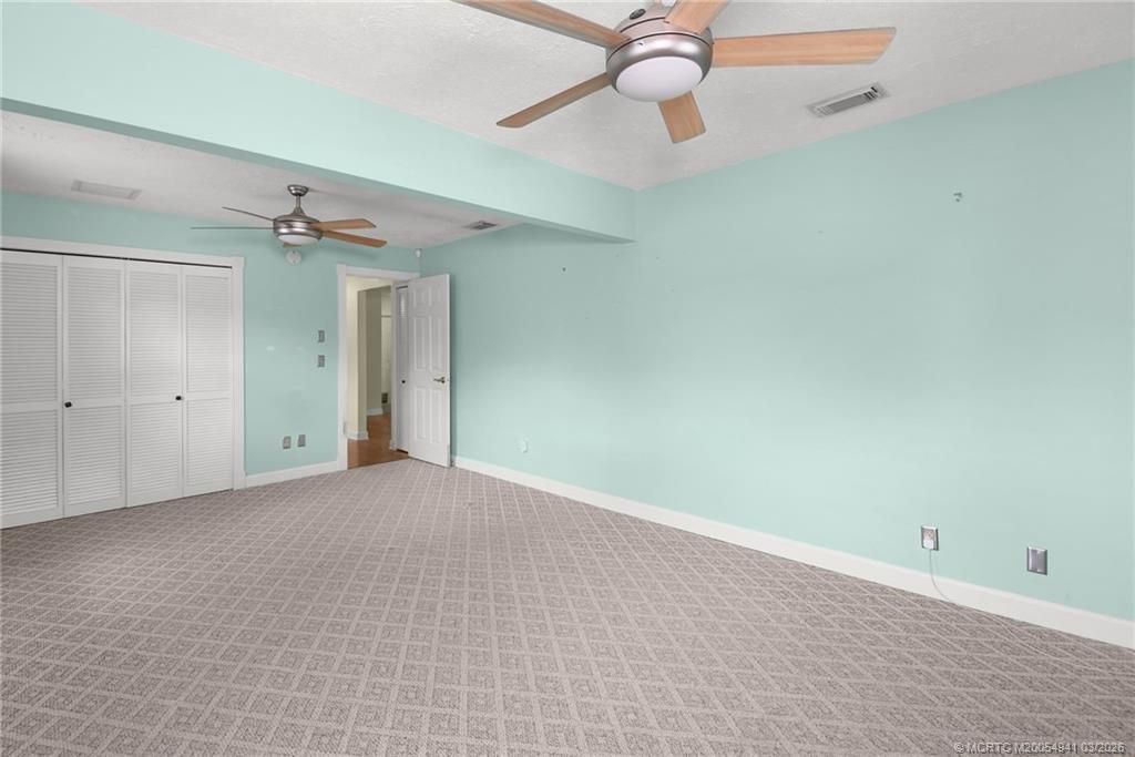 542 NW La Brea Avenue, Port Saint Lucie, FL 34983 Photo