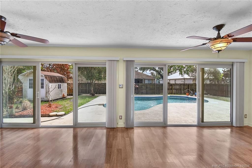 542 NW La Brea Avenue, Port Saint Lucie, FL 34983 Photo