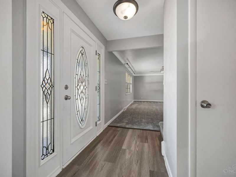 650 Allencrest Court, Springfield Twp., OH 45231 Photo 2