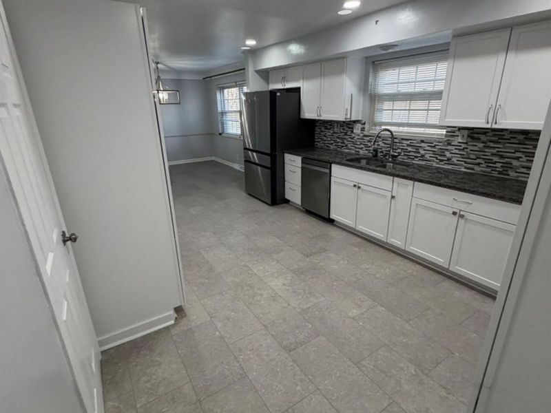 650 Allencrest Court, Springfield Twp., OH 45231 Photo 9