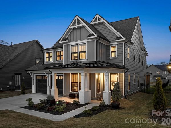 2723 Ritz Lane, Matthews, NC 28105