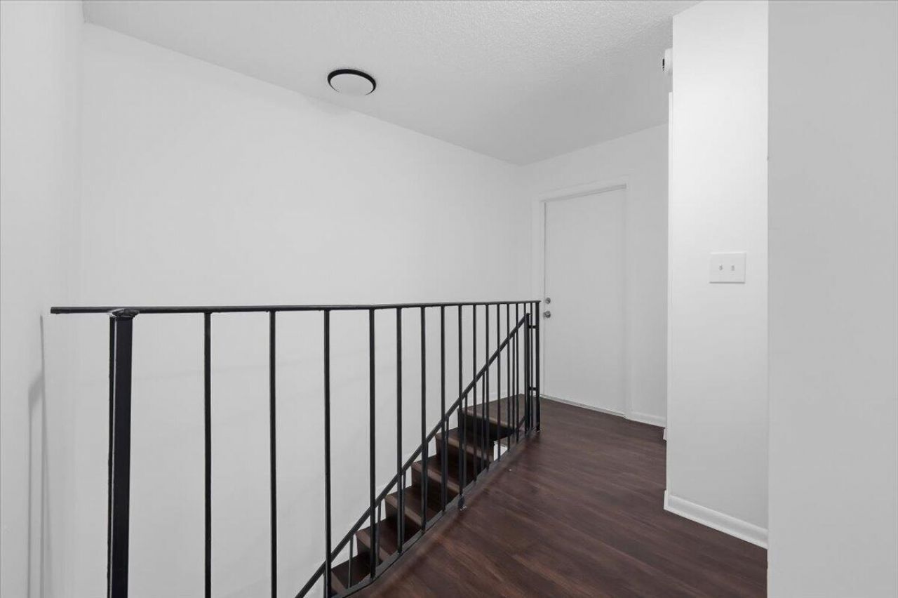 3907 NW 76th Terrace, Hollywood, FL 33024 Photo