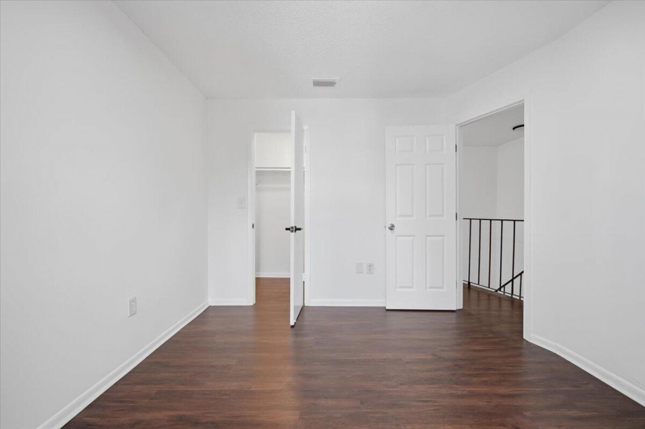 3907 NW 76th Terrace, Hollywood, FL 33024 Photo