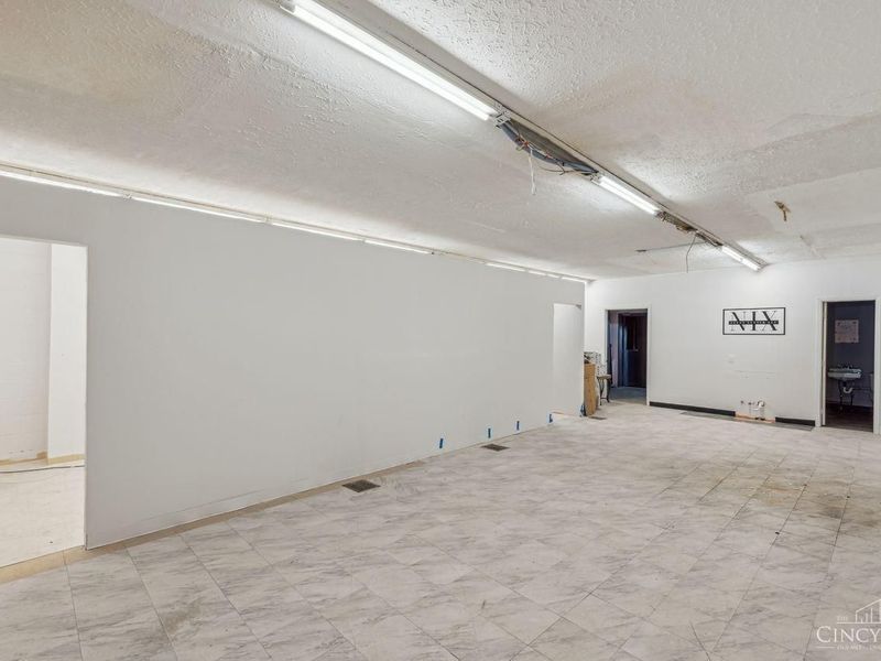 6011 Vine, Cincinnati, OH 45216 Photo 13