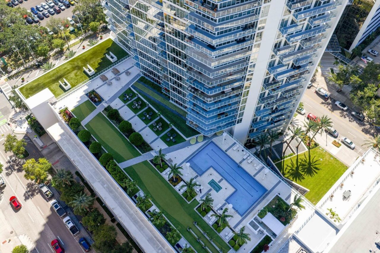 175 1st Street S, Unit 504, Saint Petersburg, FL 33701 Photo