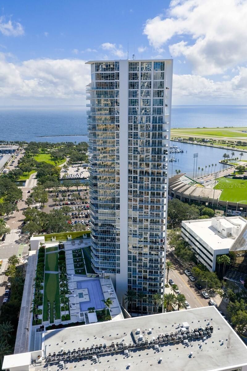 175 1st Street S, Unit 504, Saint Petersburg, FL 33701 Photo