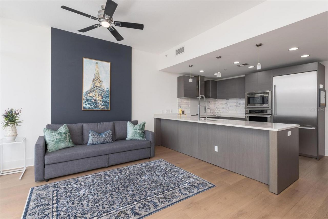 175 1st Street S, Unit 504, Saint Petersburg, FL 33701 Photo