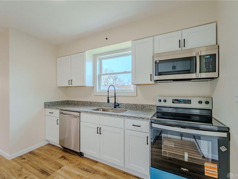 1692 Hopewell Avenue, Jefferson Township, OH 45417 Photo 11