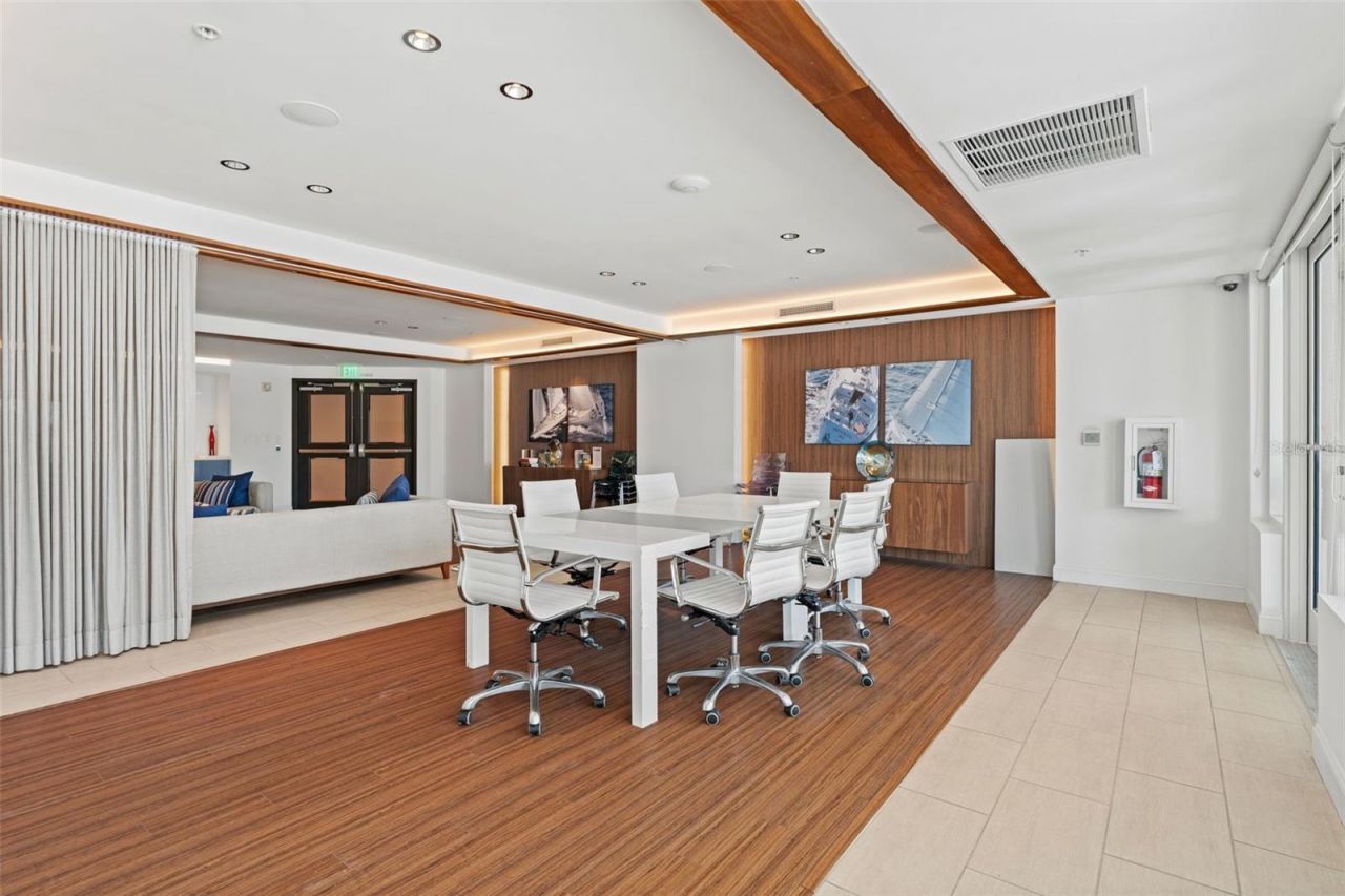 1771 Ringling Boulevard, Unit 707, Sarasota, FL 34236 Photo