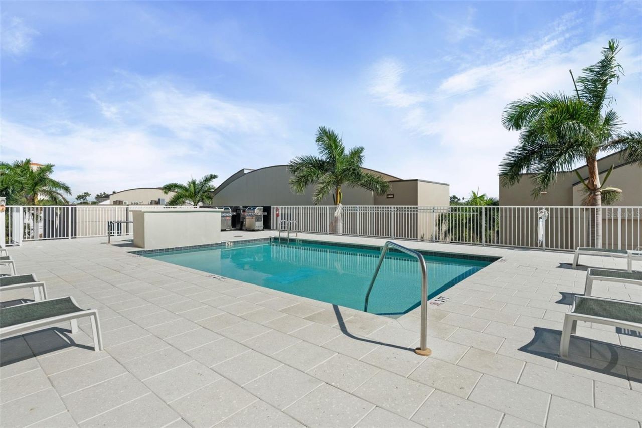 1771 Ringling Boulevard, Unit 707, Sarasota, FL 34236 Photo