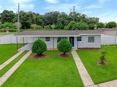 2420 BARKSDALE DRIVE, ORLANDO, FL 32822