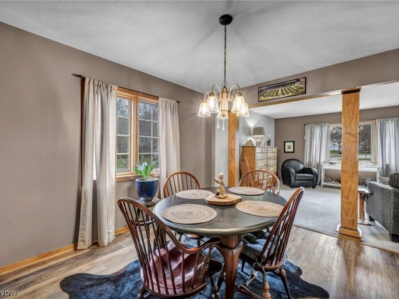 16524 Timberline Drive, Strongsville, OH 44136 Photo 7