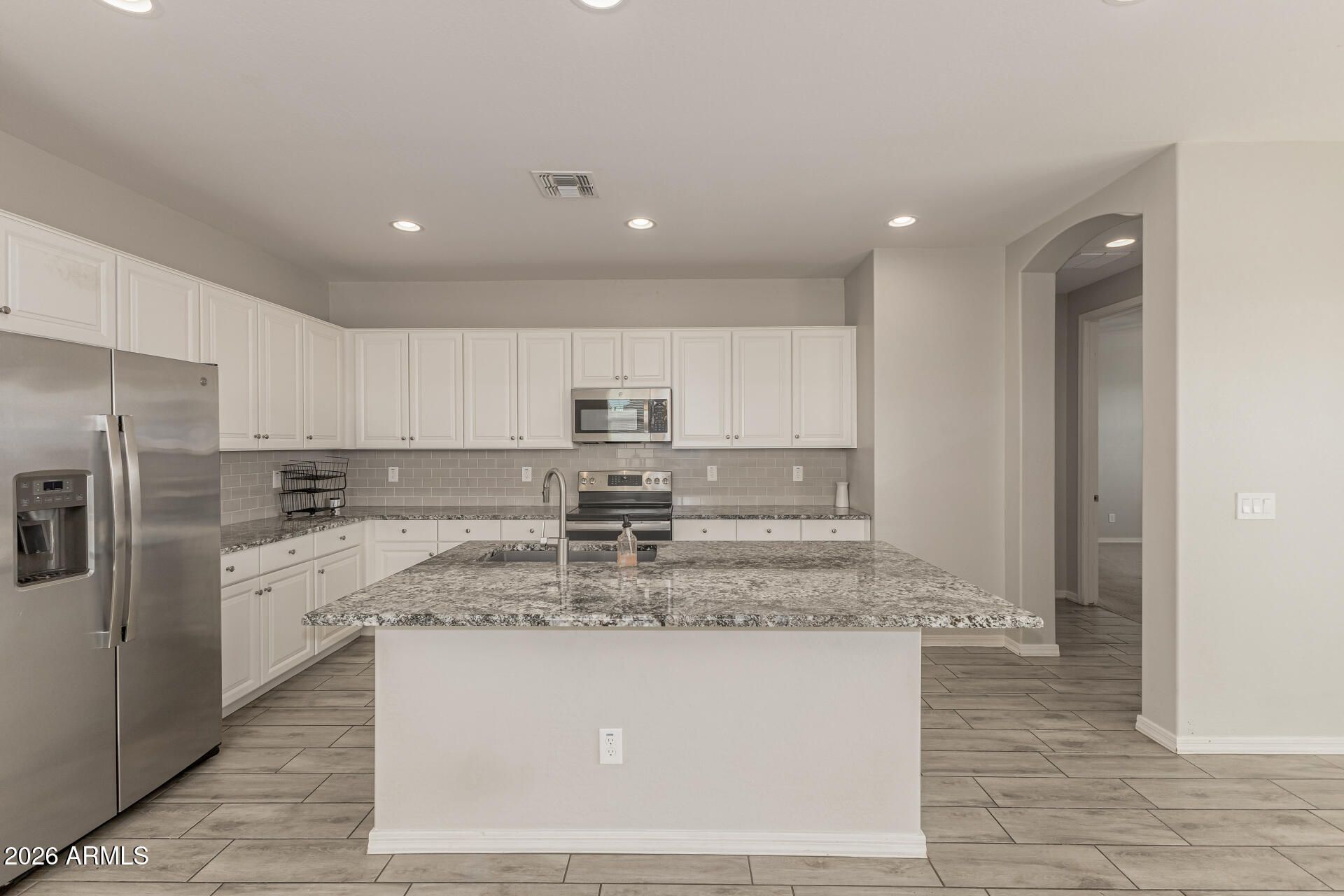 2885 W Lyman Drive, Queen Creek, AZ 85144 Main Photo
