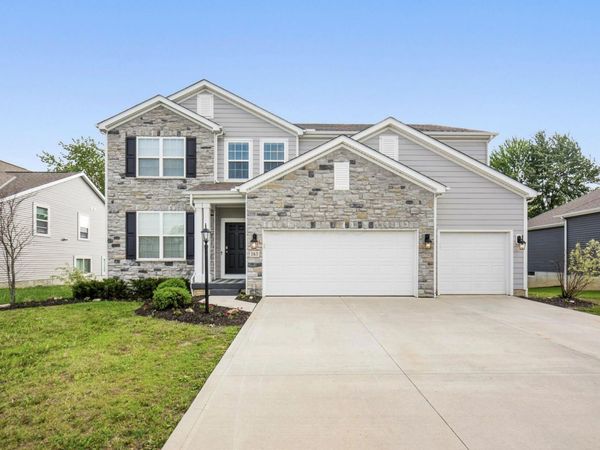 163 Balderson Drive , Pickerington, OH 43147