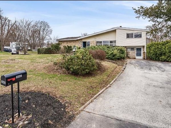 1542 DAWS ROAD , BLUE BELL, PA 19422