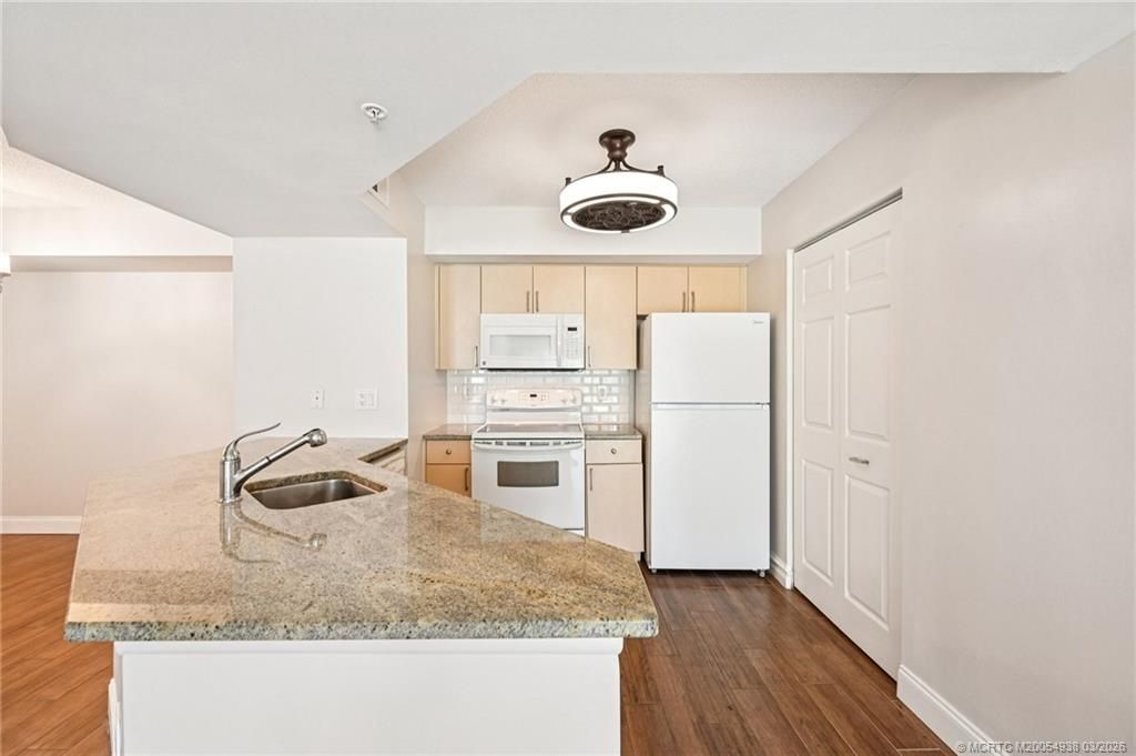 3673 NW Adriatic Lane, Jensen Beach, FL 34957 Photo