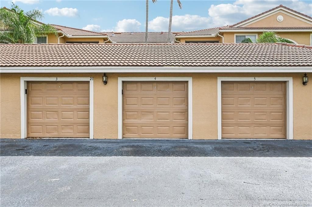 3673 NW Adriatic Lane, Jensen Beach, FL 34957 Photo