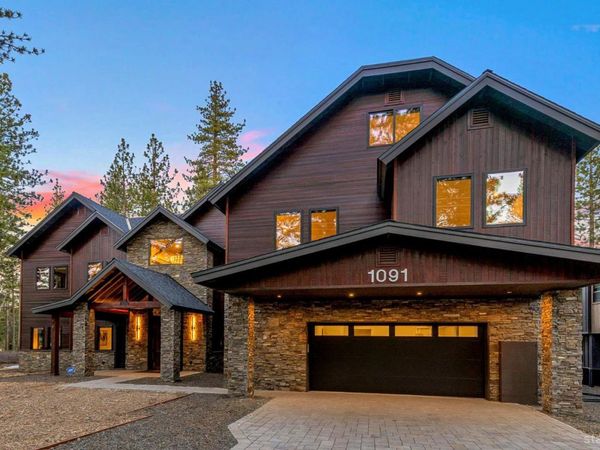 1091 Johnson Boulevard, South Lake Tahoe, CA 96150