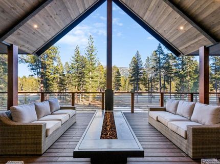 1091 Johnson Boulevard, South Lake Tahoe, CA 96150 Photo