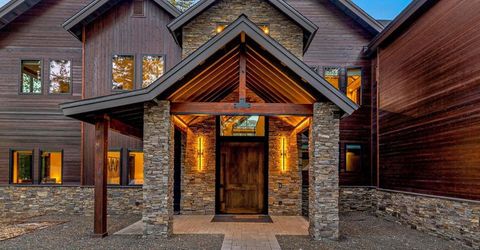 1091 Johnson Boulevard, South Lake Tahoe, CA 96150 Photo