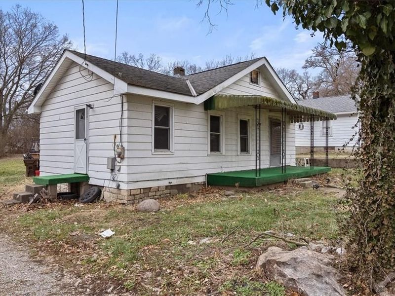 2307 Middletown Eaton Road, Middletown, OH 45042 Photo 2