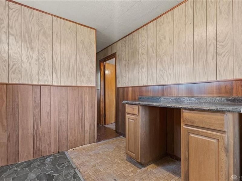 2307 Middletown Eaton Road, Middletown, OH 45042 Photo 8