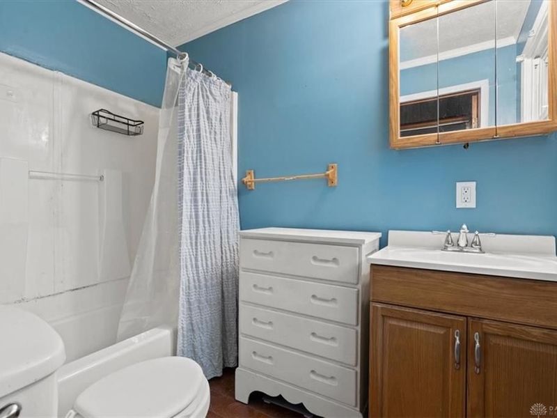 2307 Middletown Eaton Road, Middletown, OH 45042 Photo 9