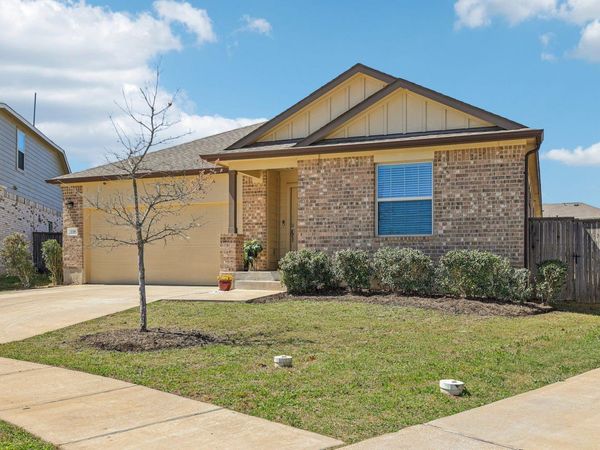 138 George Kimble CV, Bastrop, TX 78602