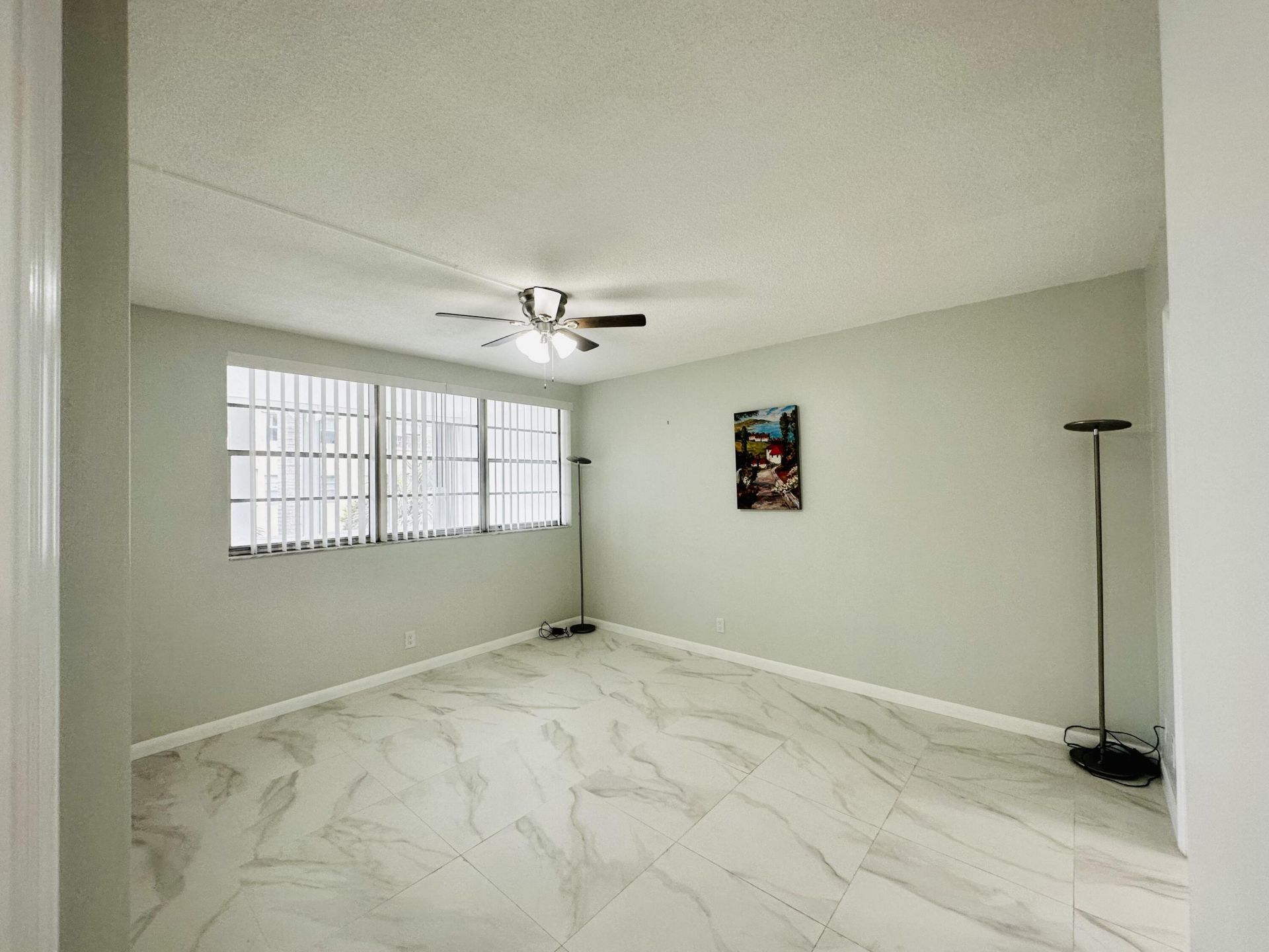 1333 E Hallandale Beach Boulevard, Unit 302, Hallandale Beach, FL 33009 Photo