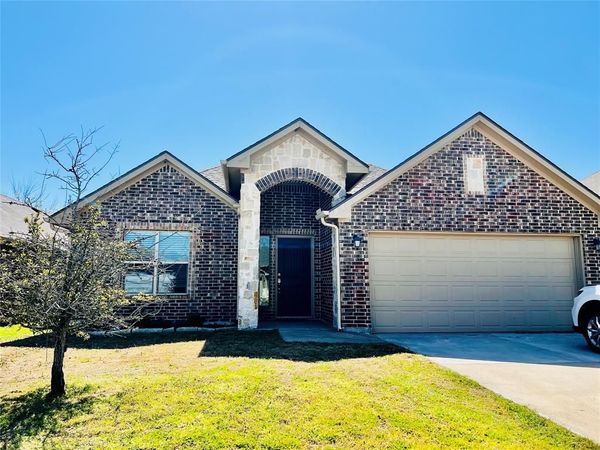 121 Frank Street, Greenville, TX 75402