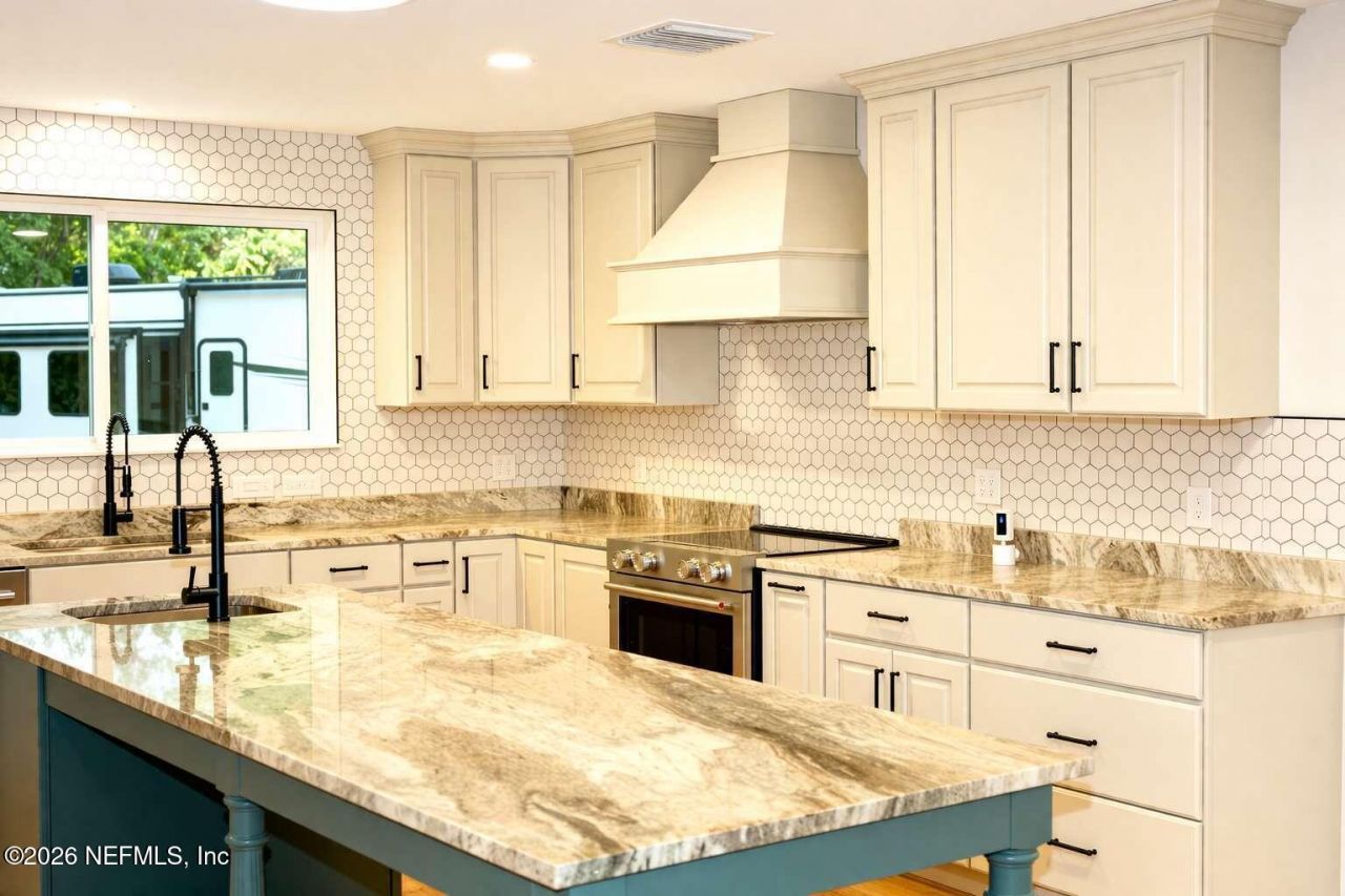 16736 123rd Terrace N, Jupiter, FL 00000 Photo